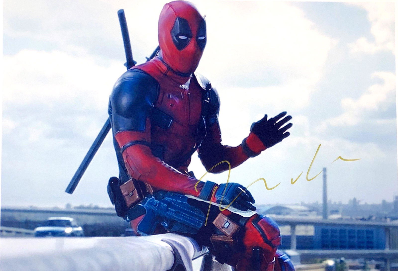 Ryan Reynolds Autograph Signed Deadpool Photo (1 of 1)