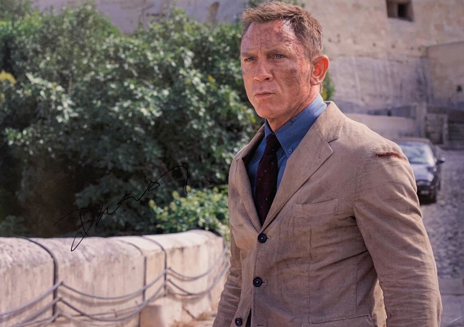 Daniel Craig Autograph Signed James Bond 007 Poster (1 of 1)