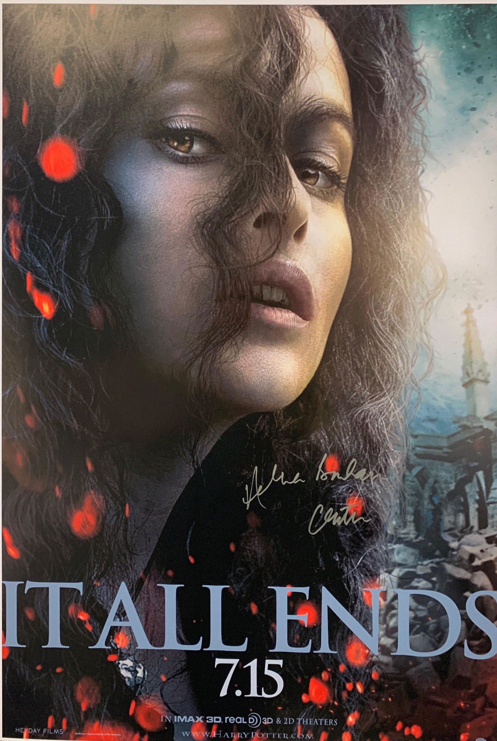 Helena Bonham Carter Autograph Signed Harry Potter: Category: Autograph CollectiblesAutograph Includes: Helena Bonham CarterSize : 18' x 24'Item is in great condition with no damage, unframed and certified.Please review our Terms and Conditions before