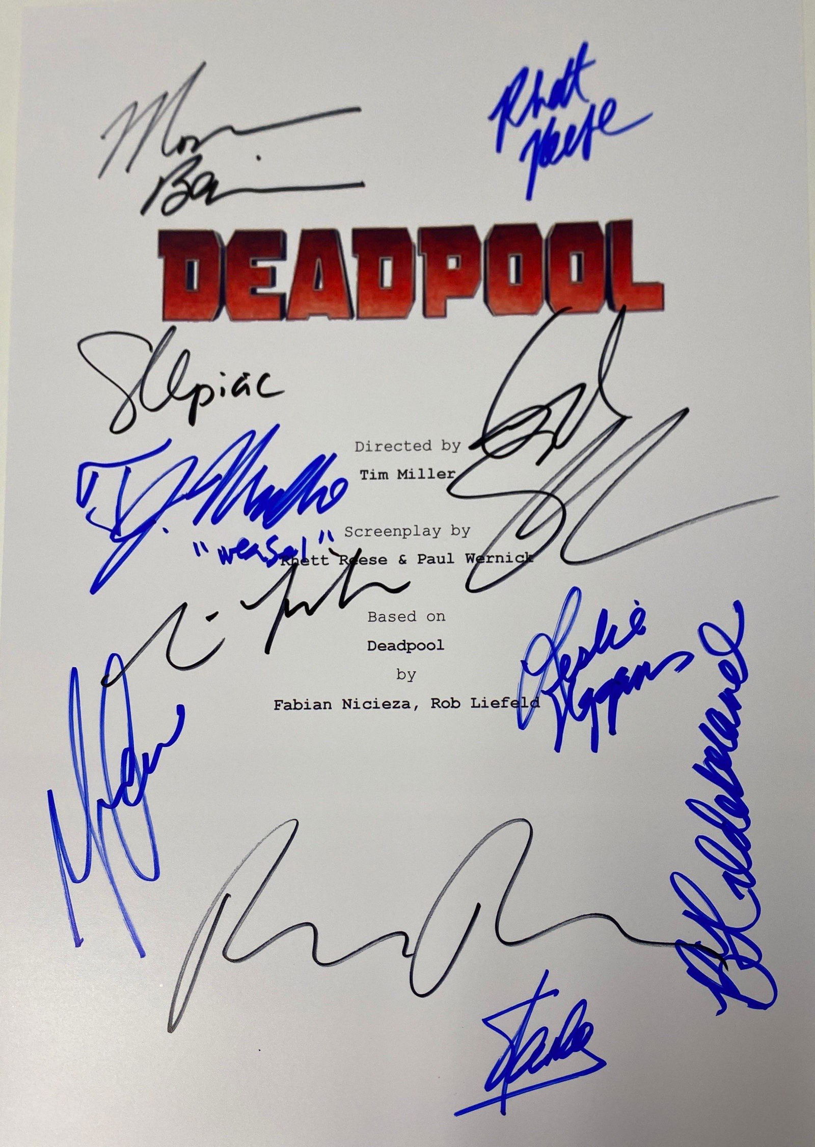 Autograph Signed Deadpool Script Cover (1 of 1)