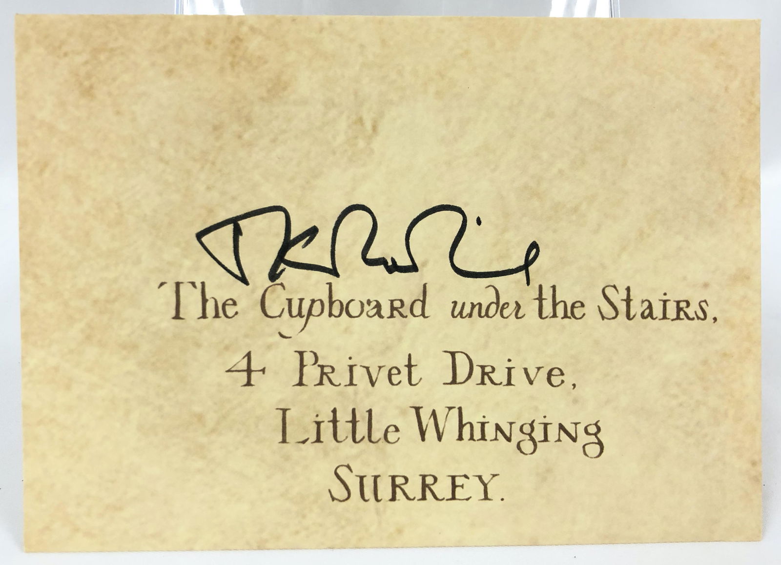 JK Rowling Autograph Signed Harry Potter Letter: Autograph Includes: JK RowlingUnframed Vertified and Excellent Condition Please kindly read our Terms and Conditions before bidding.