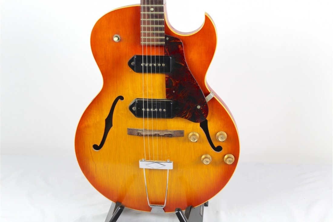 1966 Gibson Hollow Body Sunburst ES-125 CD Guitar (1 of 7)