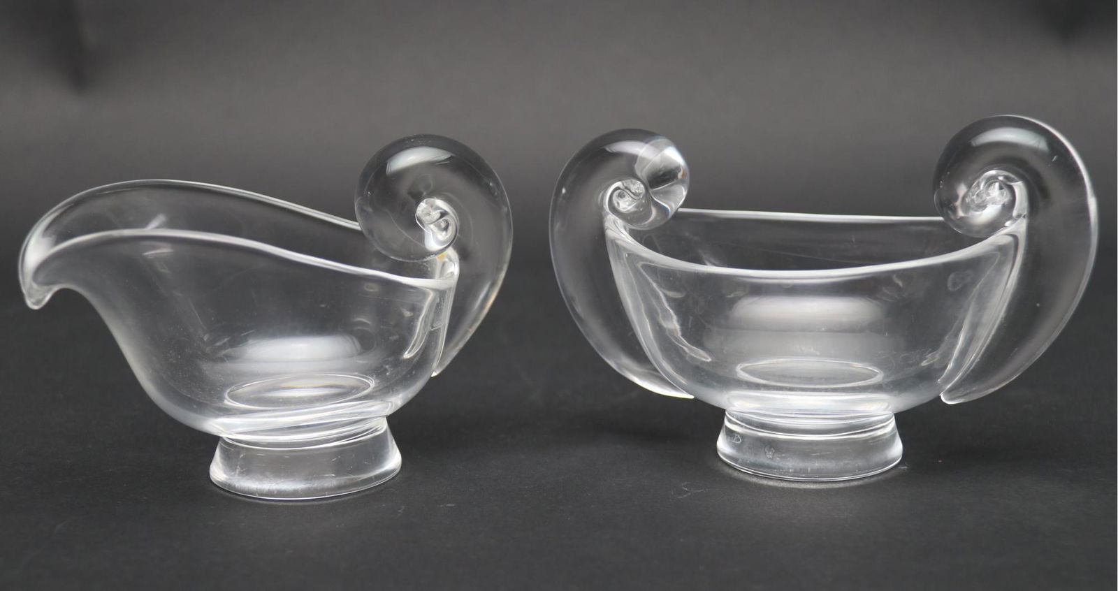 Vintage Steuben Glass Sugar Bowl & Cream Pitcher (1 of 6)