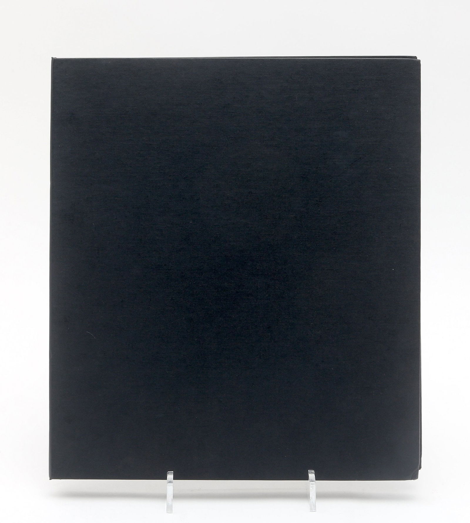 Patrick Demarchelier Exhibit Documentation Book Of Le Petit Palais Muse Des Beaux-Arts In Paris (1 of 7)