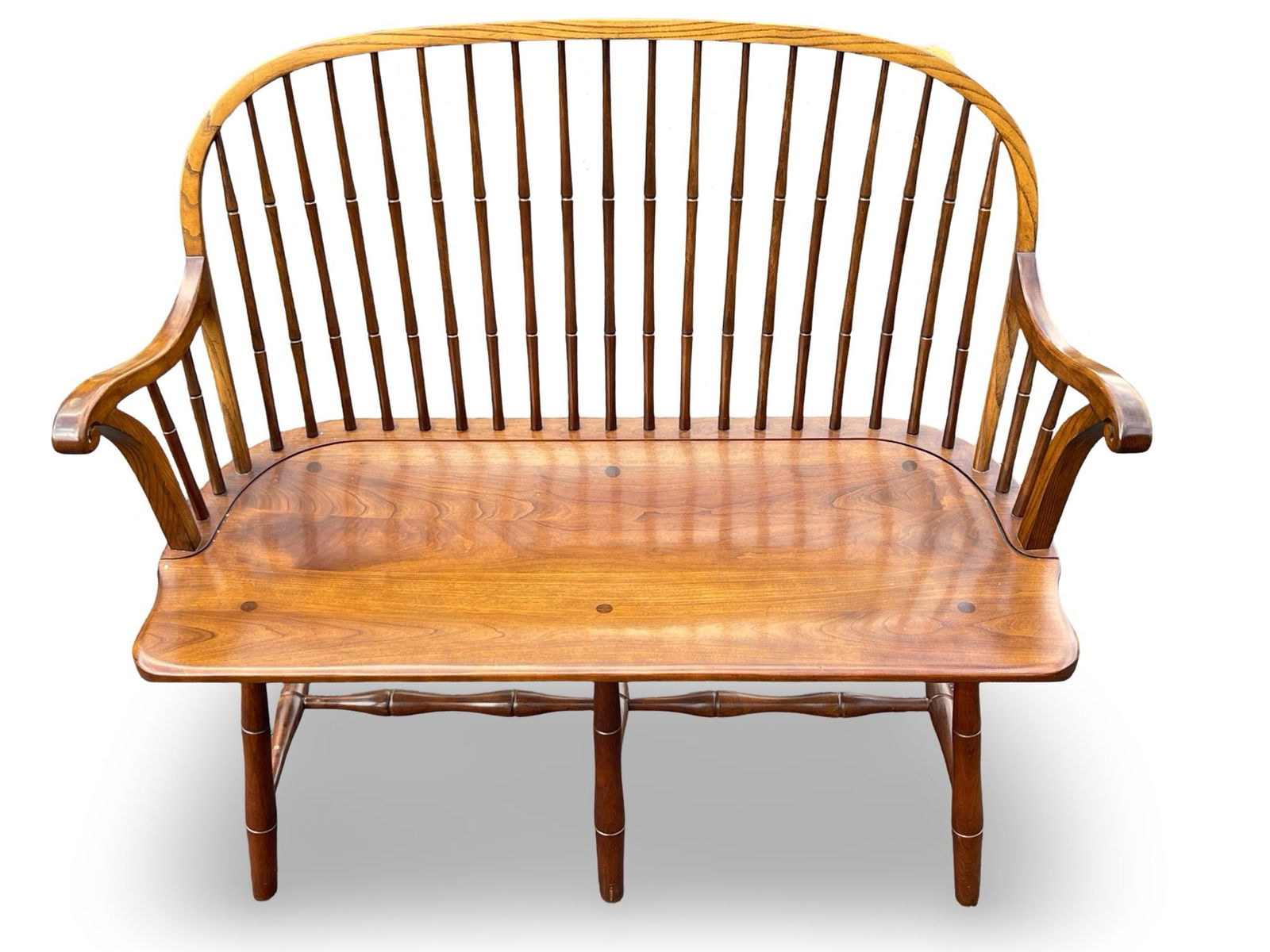 Stickley Furniture Spindle Back Bench: Measures 43.5 x18.5 x 38 Low Estimate: 200.00 High Estimate: 500.00
