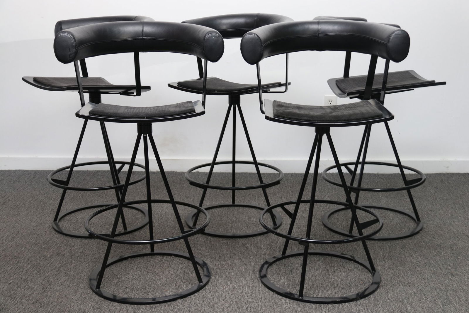Leather Bar Stools By Augusto Bozzi For Saporiti (1 of 11)