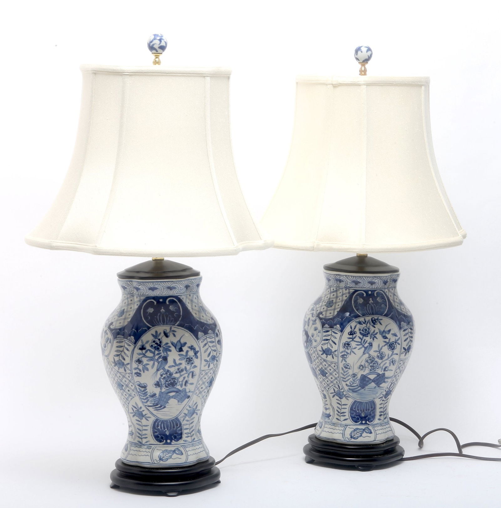 Blue And White Asian Lamps: Measures: 20 Low Estimate: 200.00 High Estimate: 400.00