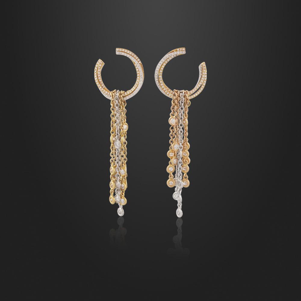 PAIR OF DIAMOND AND GOLD EARRINGS (1 of 1)