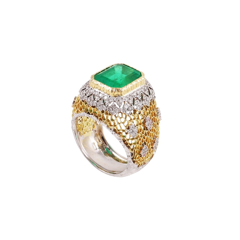 18KT GOLD, COLOMBIA EMERALD AND DIAMONDS RING (1 of 1)