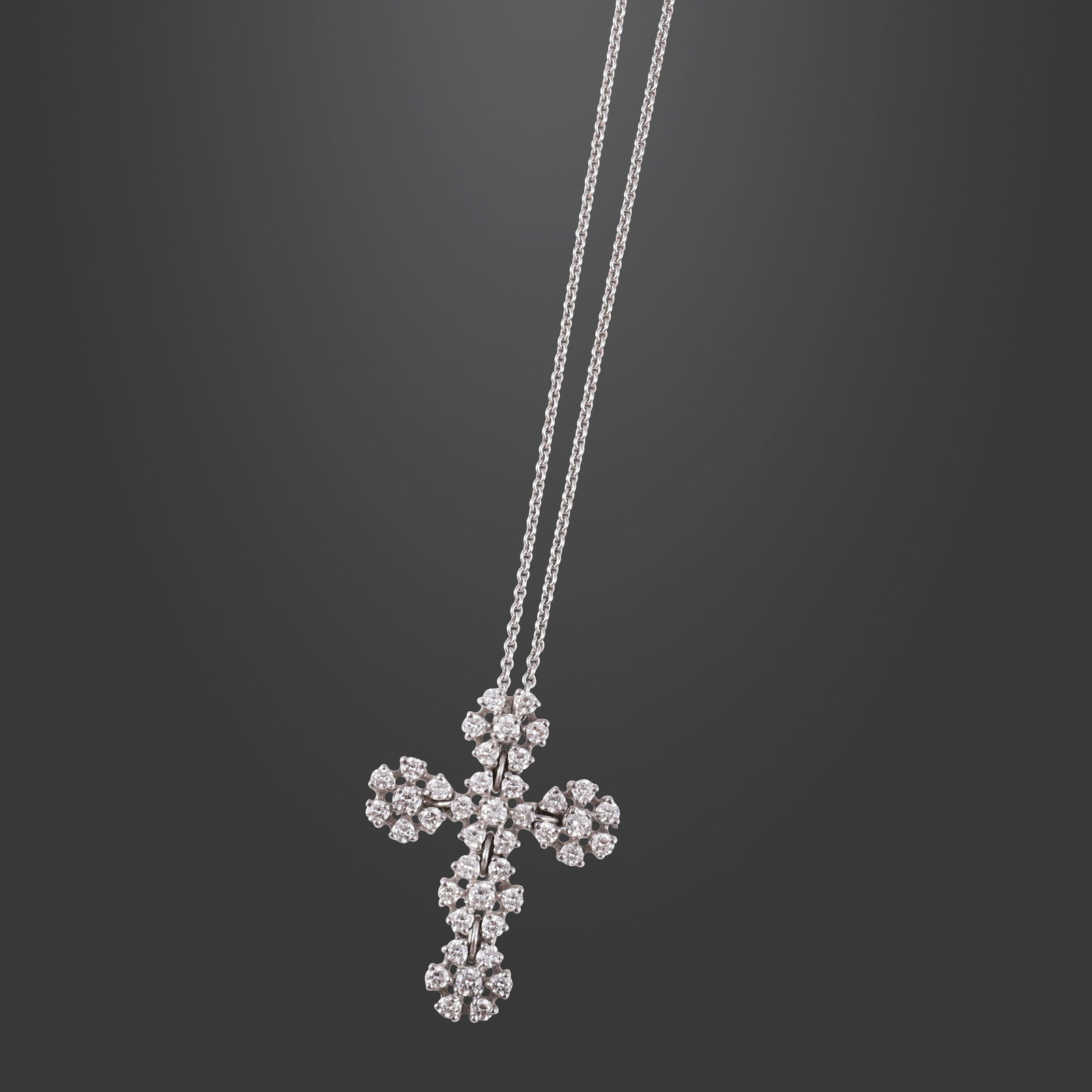 18KT GOLD NECKLACE WITH DIAMOND-SET PENDANT, BY CRIVELLI: Total weight gr. 8 Chain length approx. 42,5 cm, pendant dimensions approx. 3 x 2,2 cm Hallmark: 3130 AL (Crivelli S.r.l. - Valenza)