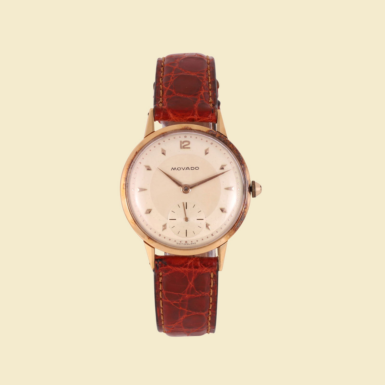 Movado: Fine, 18K yellow gold wristwatchMade circa 1950DIAM: 33 mm