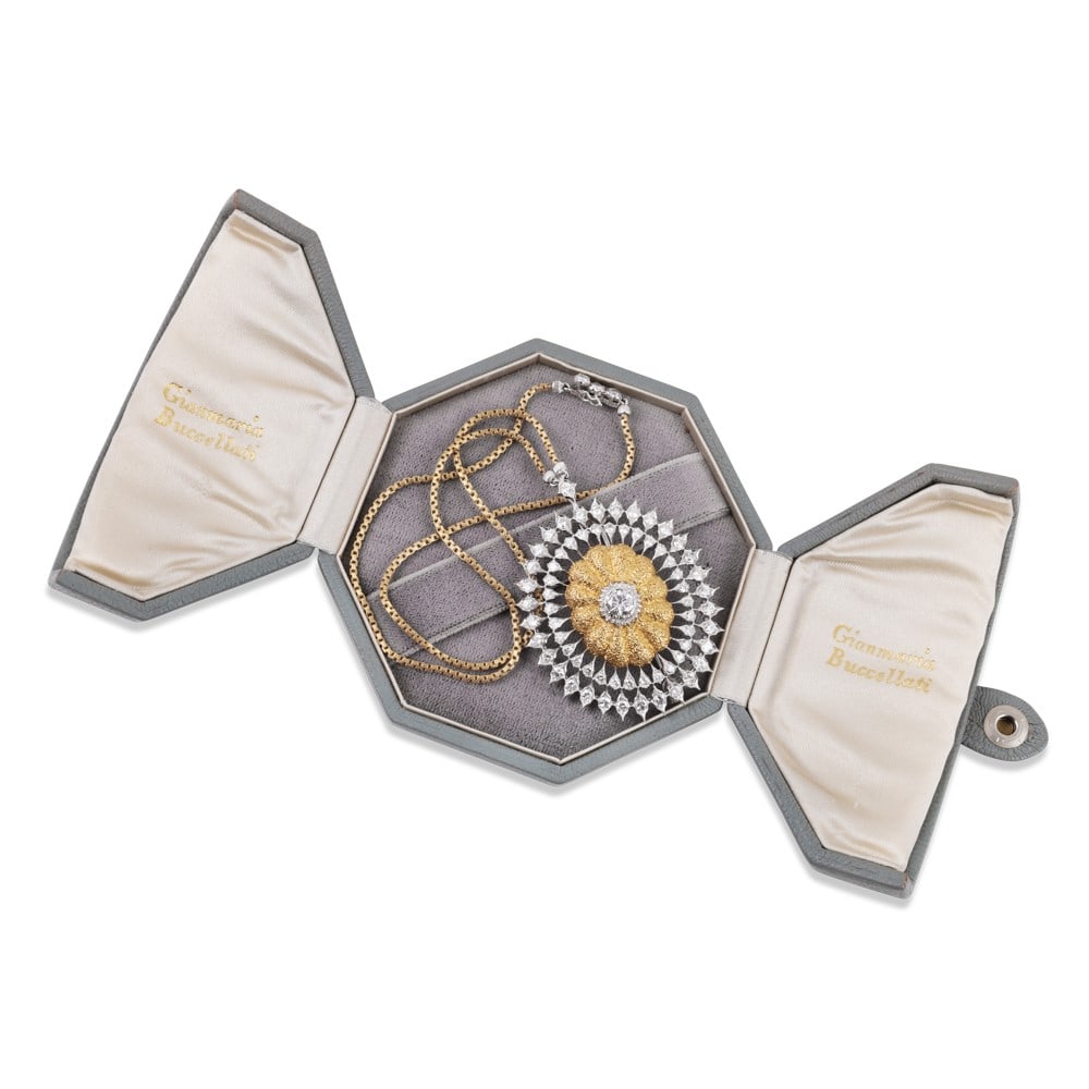 18KT GOLD BROOCH - PENDANT AND CHAIN, SET WITH DIAMONDS, BY GIANMARIA BUCCELLATI (1 of 1)