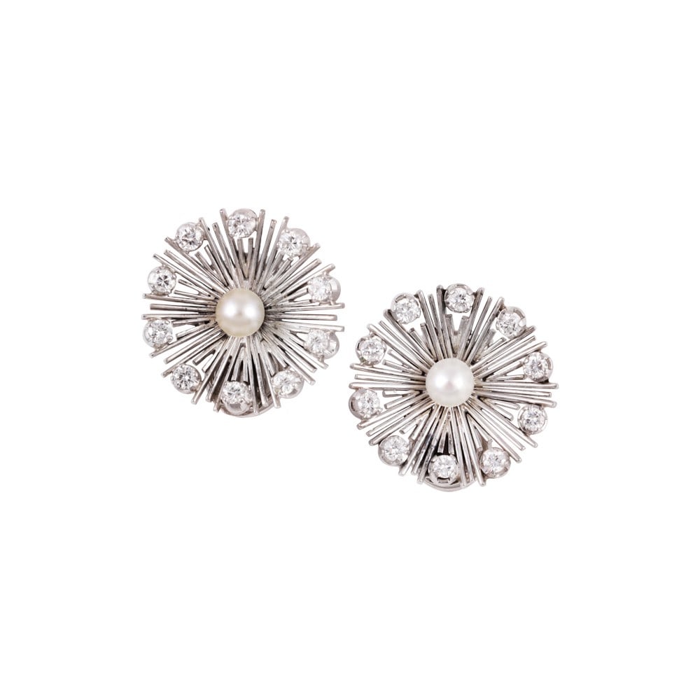 18KT GOLD EARRINGS SET WITH DIAMONDS AND CULTURED PEARLS (1 of 1)