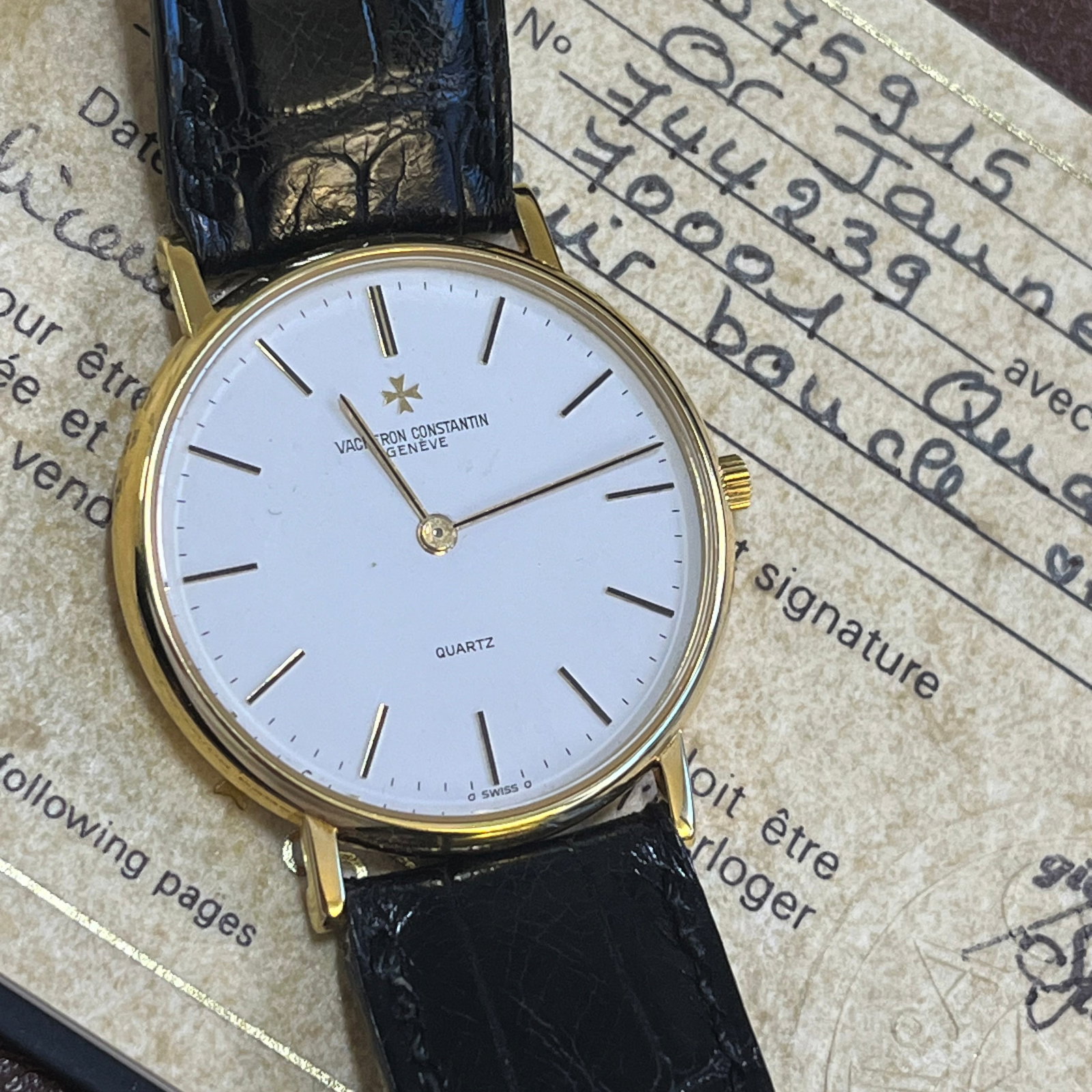 Vacheron Constantin: Vacheron Constantin Ref: 70001/1 Fine and elegant, 18K yellow gold quartz wristwatch with gold original buckle Made circa 1980. Accompanied by the original box and Guarantee DIAM: 32 mm