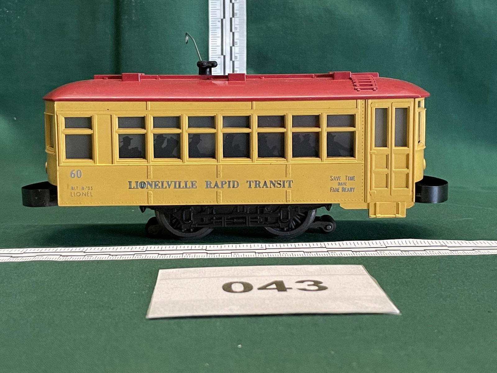 Lionel #60 Lionelville Rapid Transit Trolley, (1 of 3)