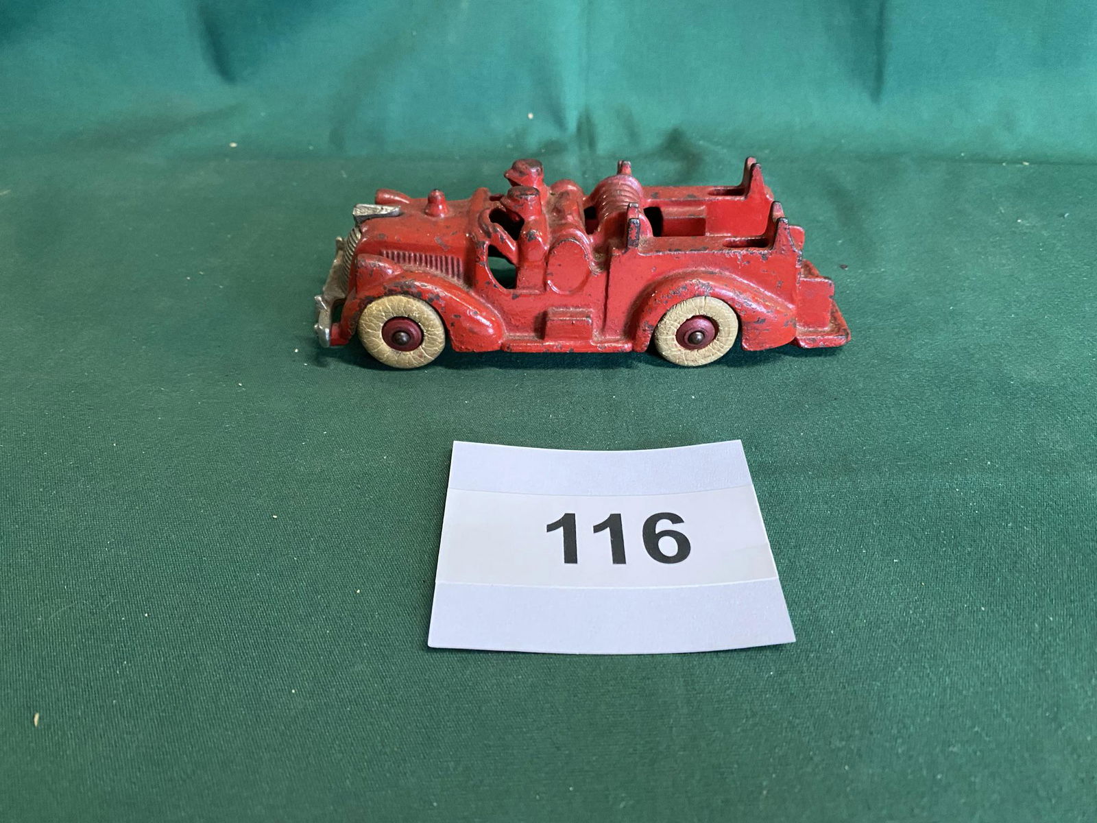 All Original Cast Iron Hubley Fire Engine (1 of 3)