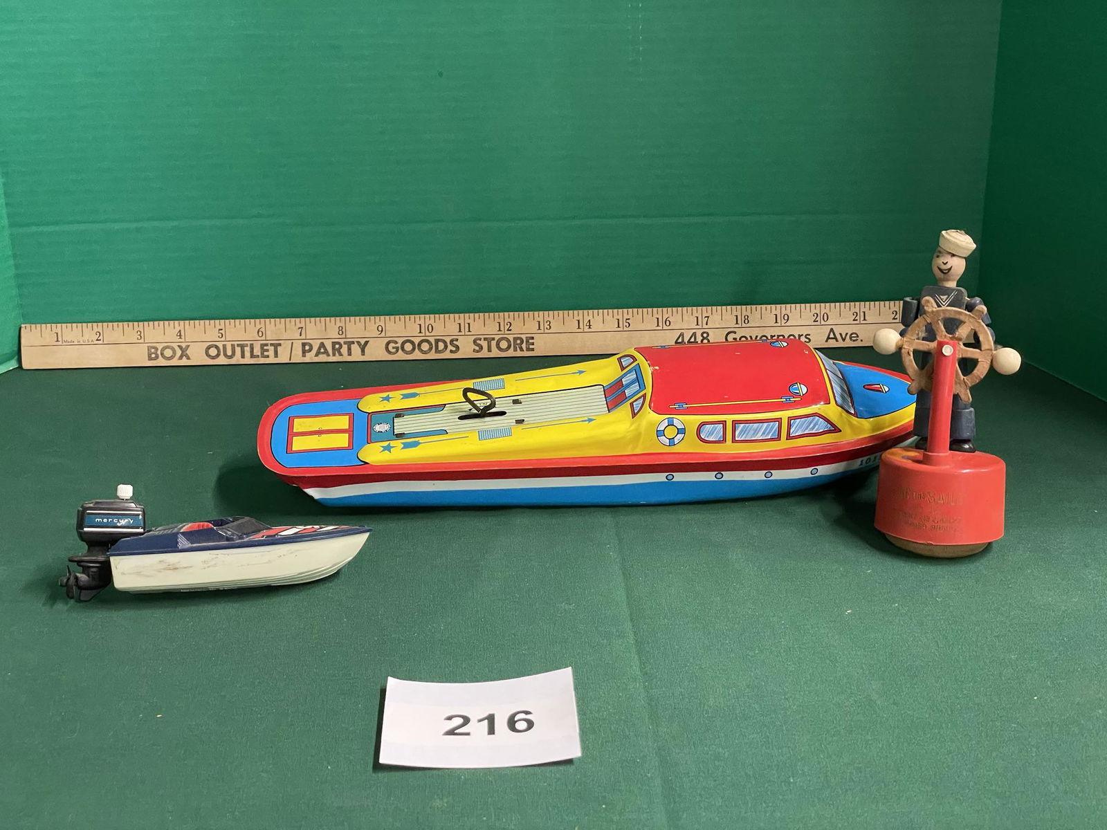 Tin litho boat. Ohio Art (1 of 9)