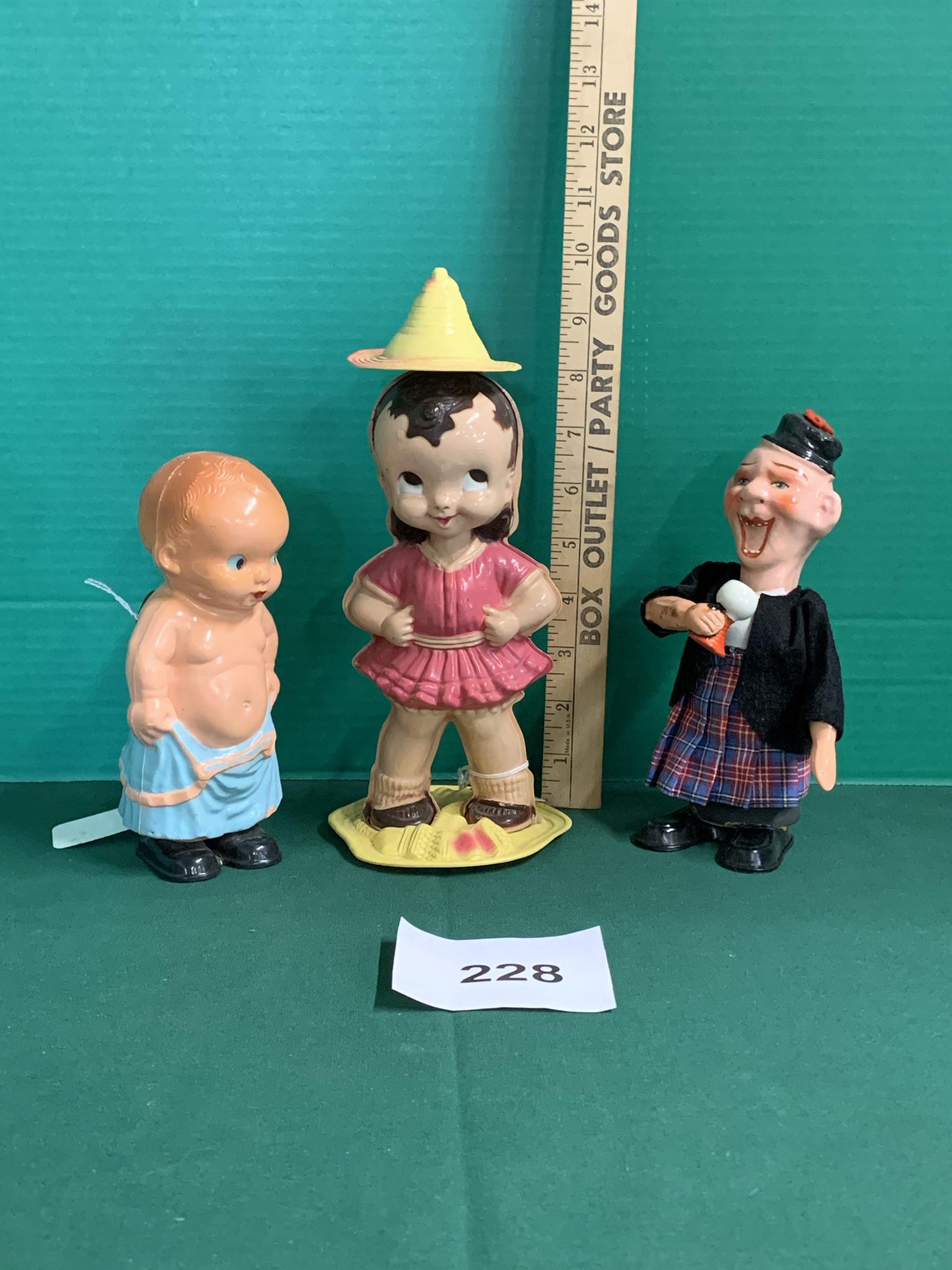 3 Plastic Celluloid Figures (1 of 11)
