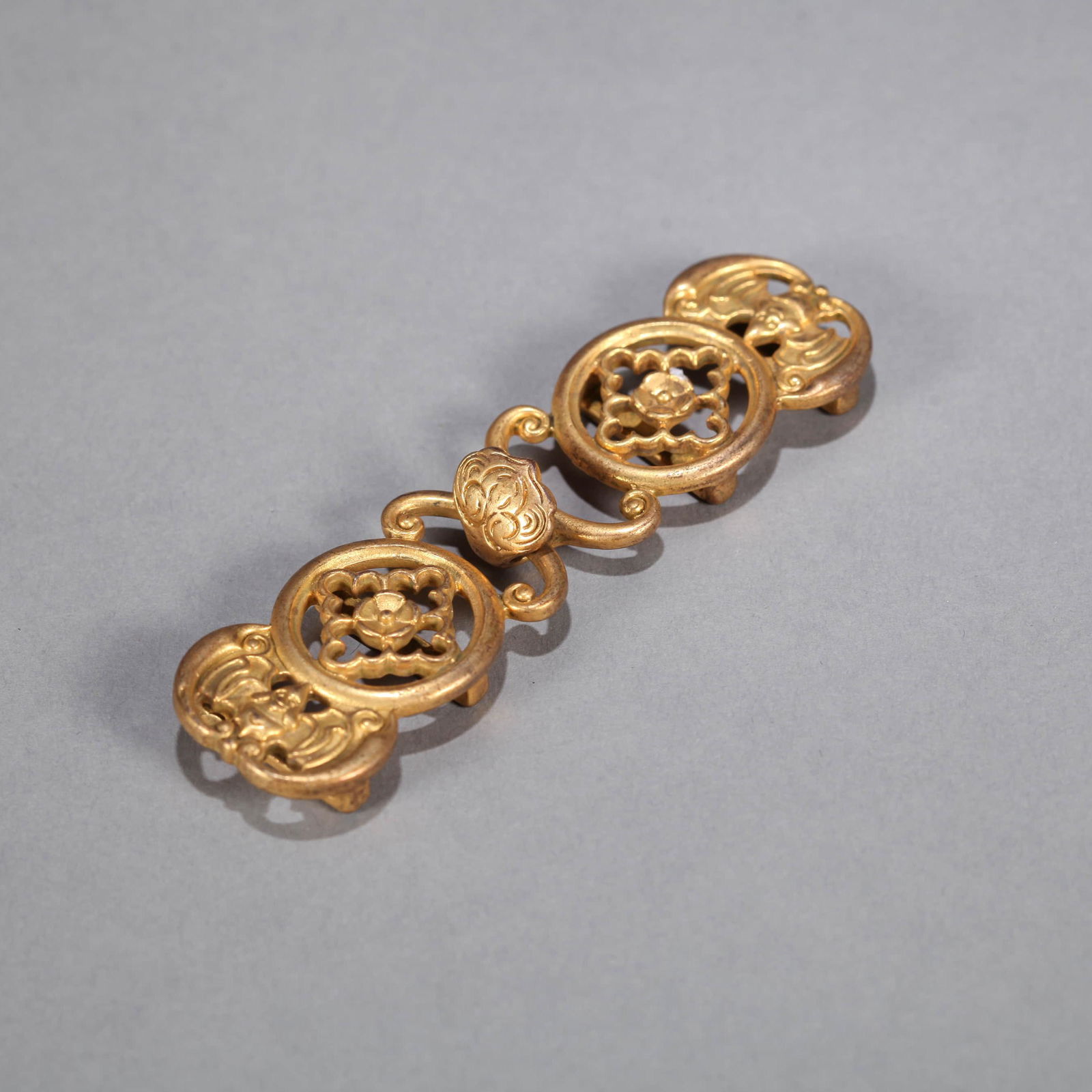 Gilt-bronze Openwork Fortune&longevity Belt Hook (1 of 4)