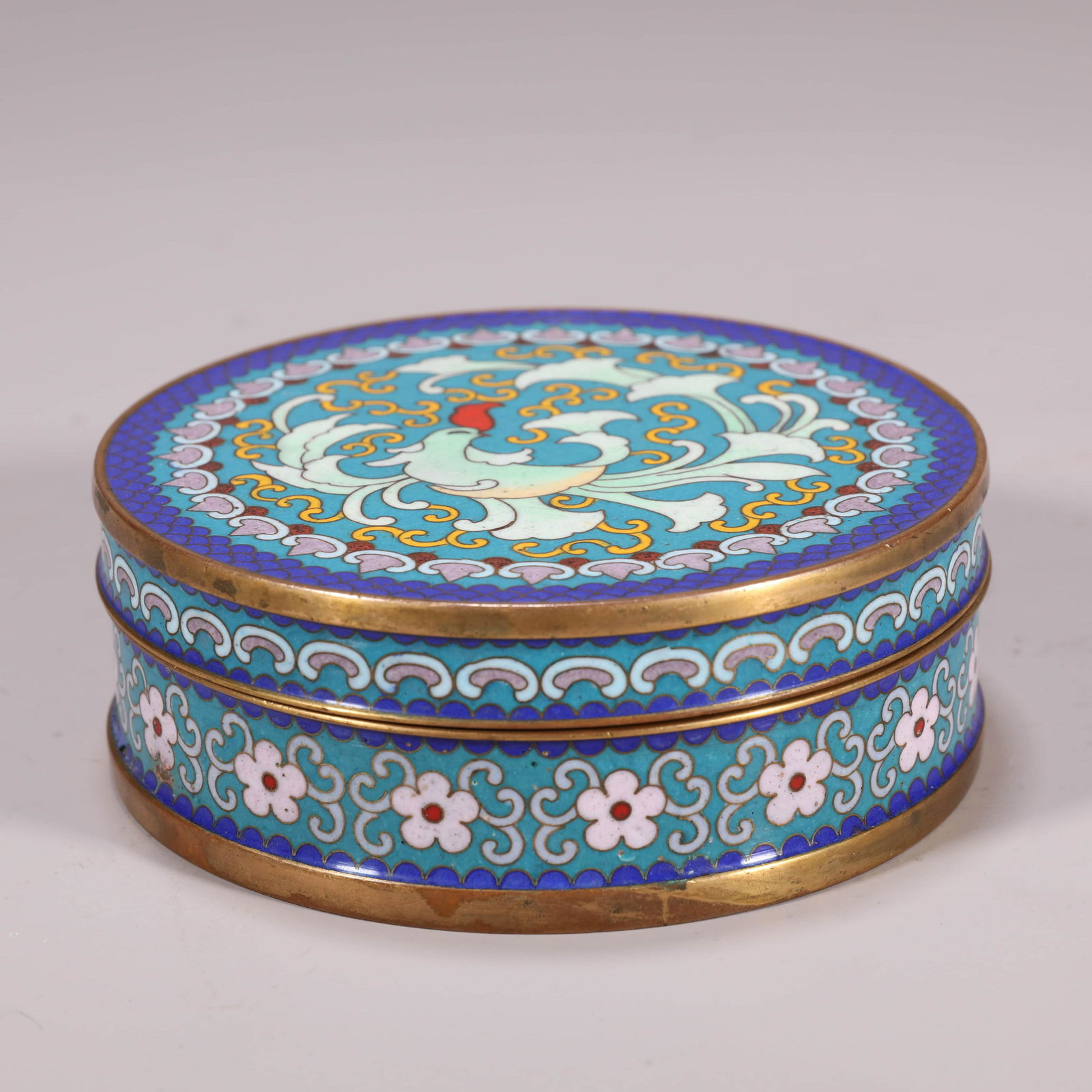 Cloisonne Enamel Phoenix and Flower Box and Cover (1 of 6)