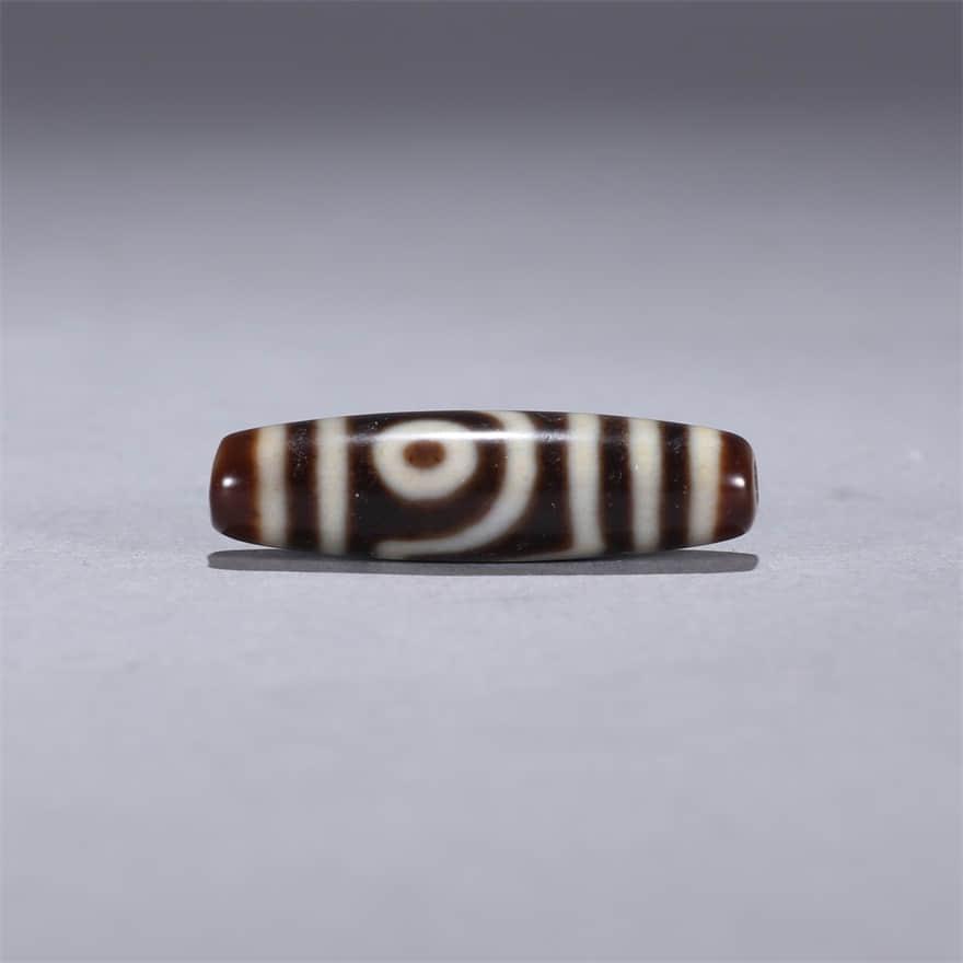 Two-eyes Dzi Bead (1 of 7)