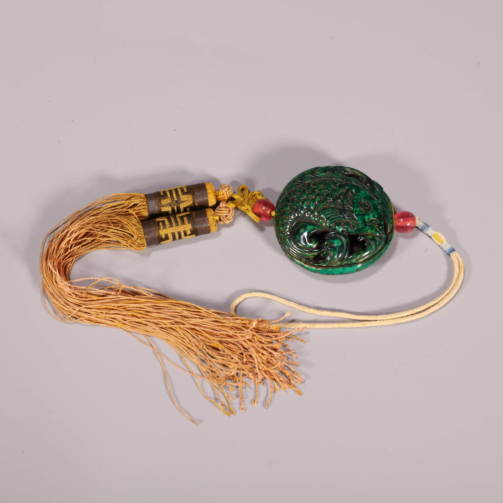 Qiujue Openwork Two Fishes Sachet (1 of 5)