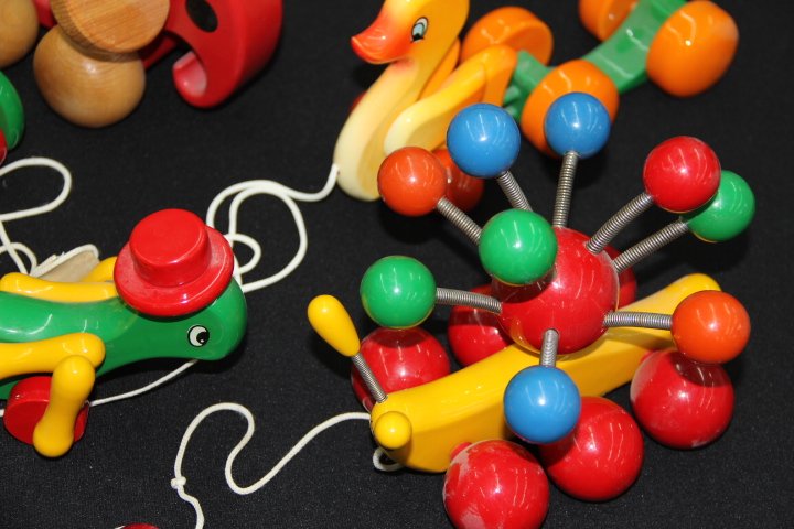 kouvalias toys