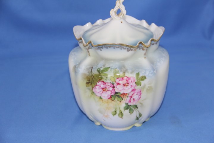 RS Prussia Lidded Cache Pot: 57-236 RS Prussia lidded cache pot. Hand painted floral design. 7 x 7 in.