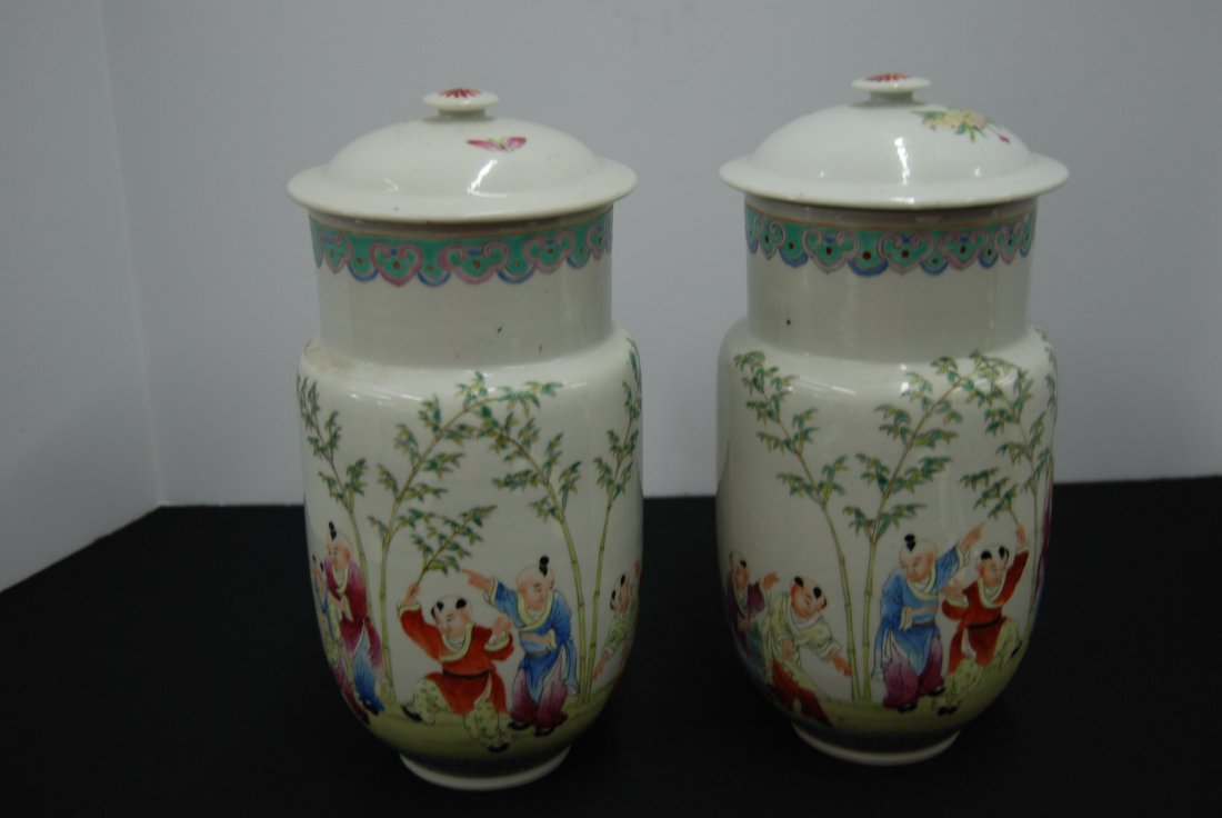 Pair of matching oriental porcelain jars (1 of 3)