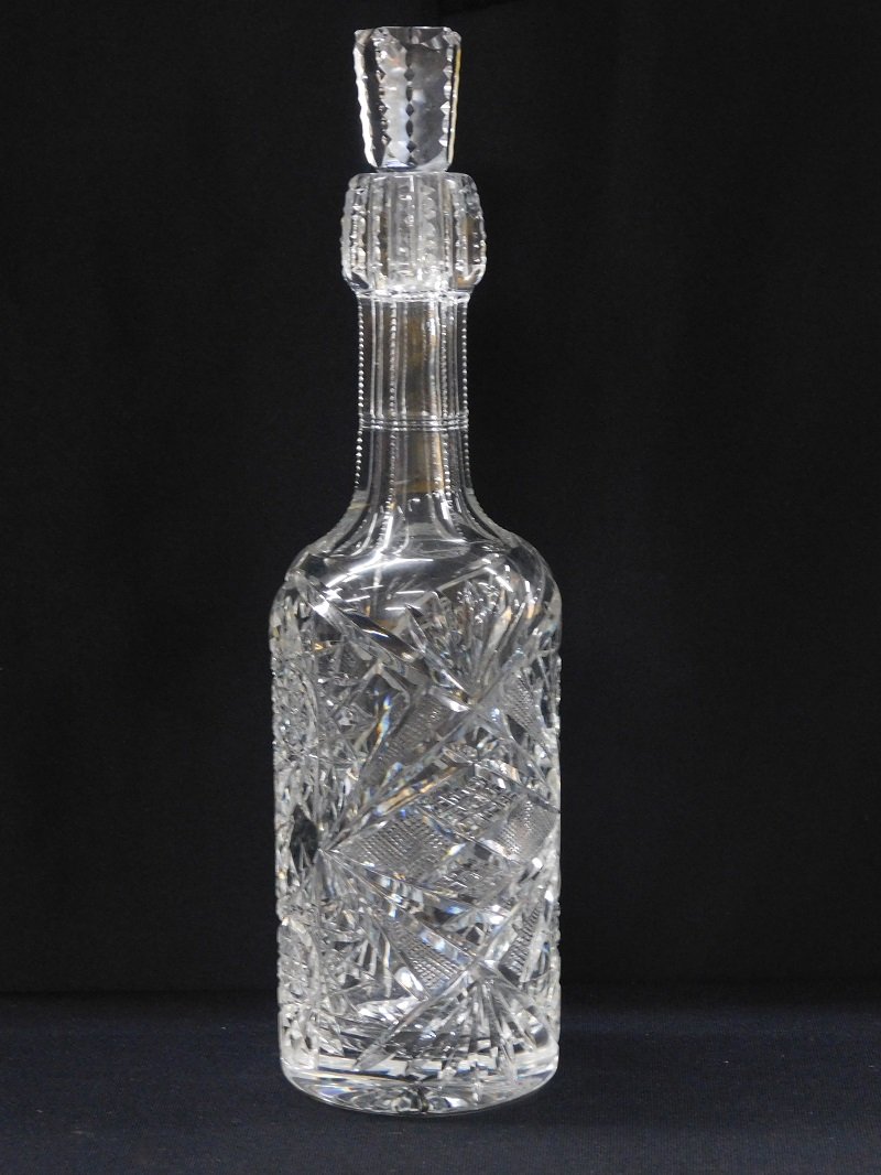 Cut Crystal Decanter (1 of 1)