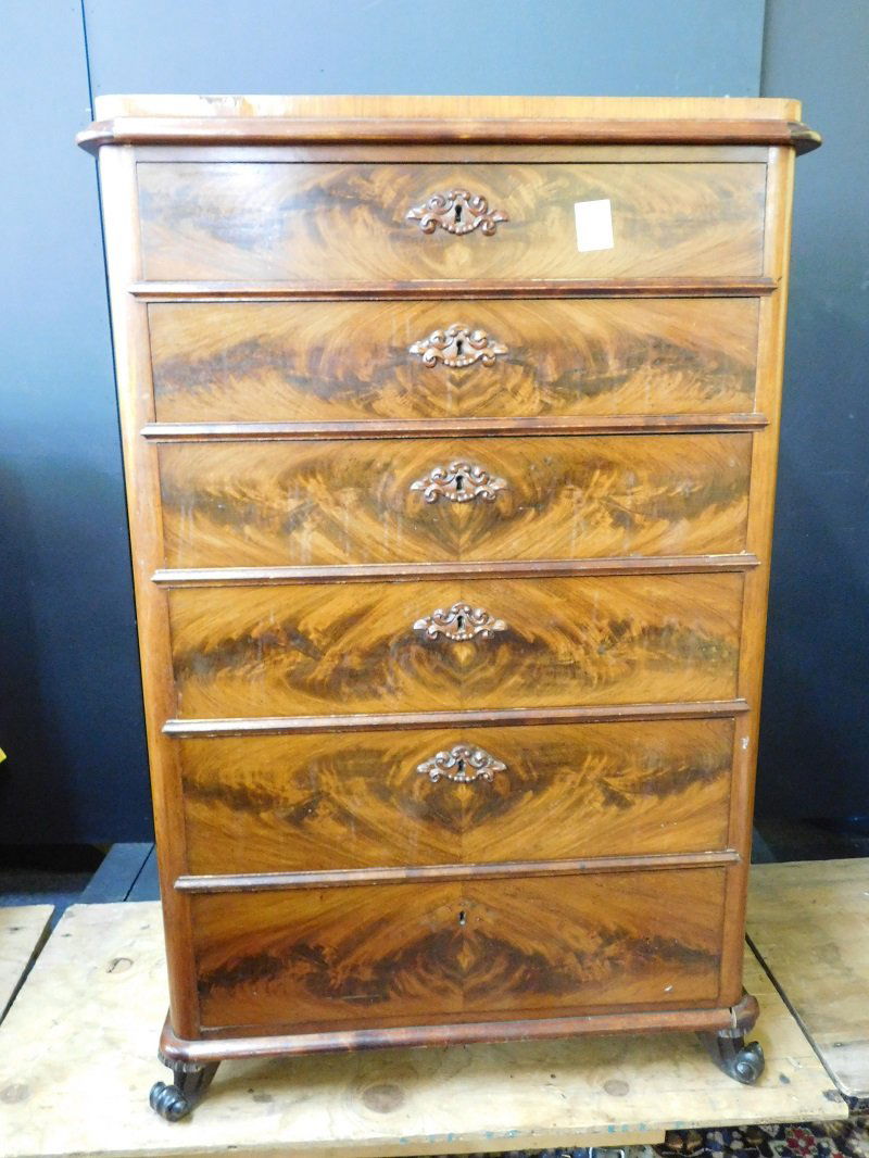 Mahogany Six Drawer Chest (1 of 1)