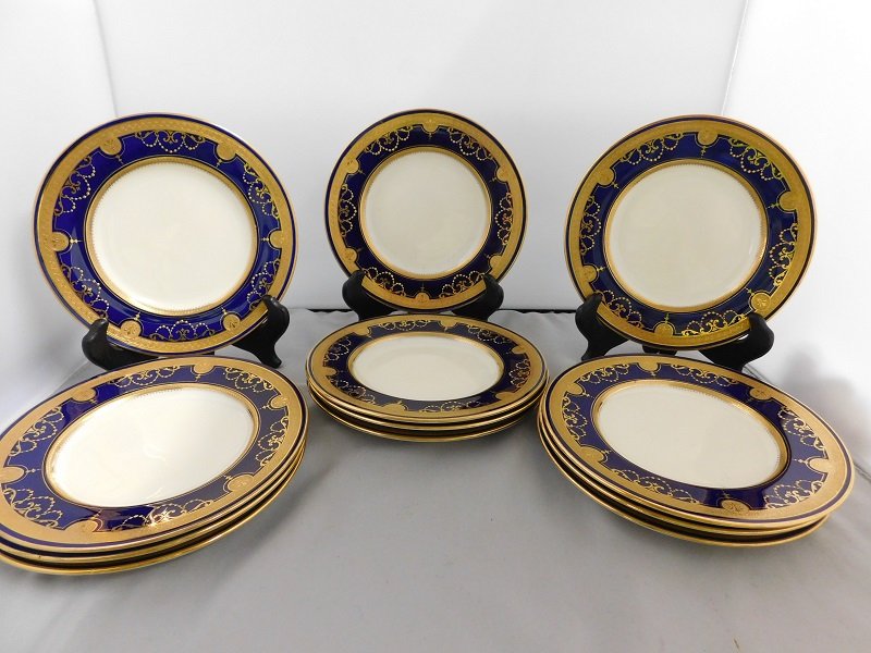 Twelve Minton 6.25" plates by Tiffany & Co. (1 of 4)
