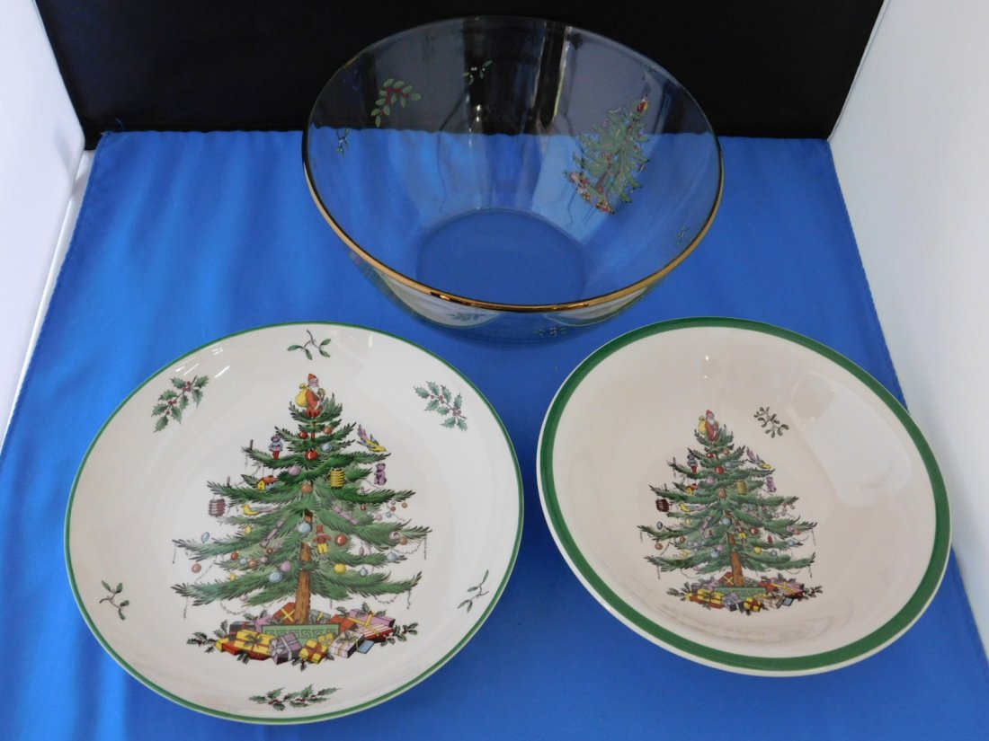Three Spode Christmas Tree Serving Bowls (1 of 4)