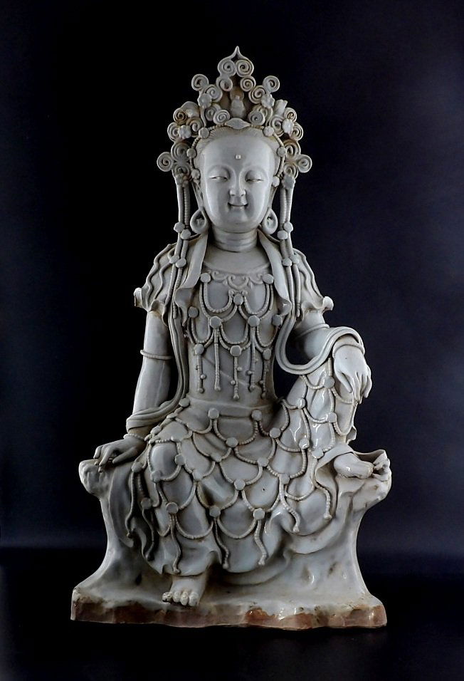 Blanc de Chine Porcelain Figure (1 of 5)
