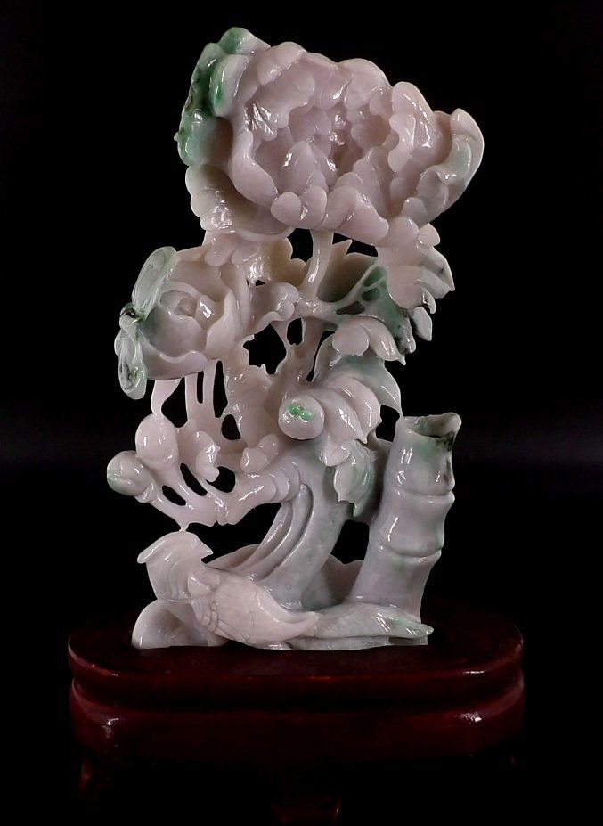 Carved lavender and green Roses (1 of 7)