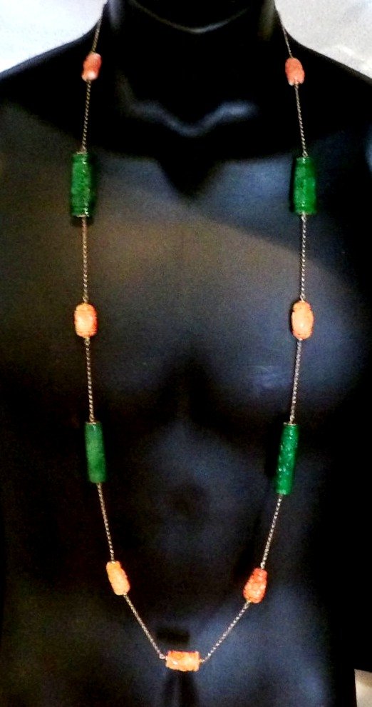 Chinese Emerald Jade and Coral Necklace, Solid Gold (1 of 8)