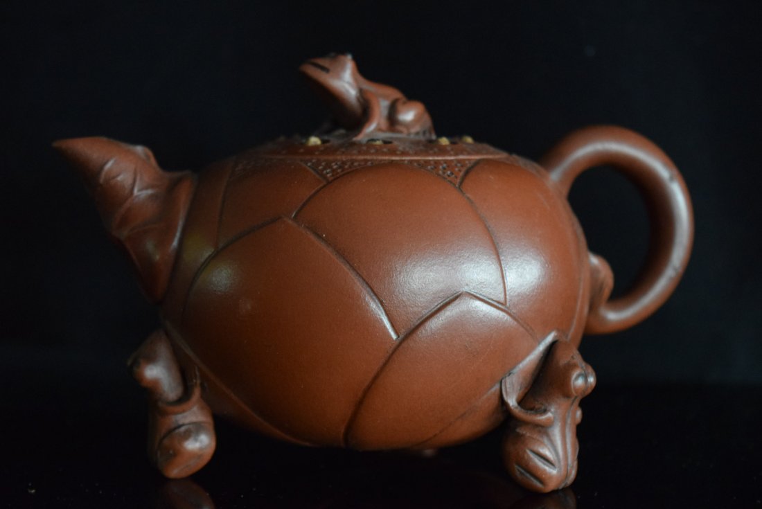 Chinese Zisha Teapot: Chinese Zisha Teapot. H 6 1/2“ W 3 3/4”