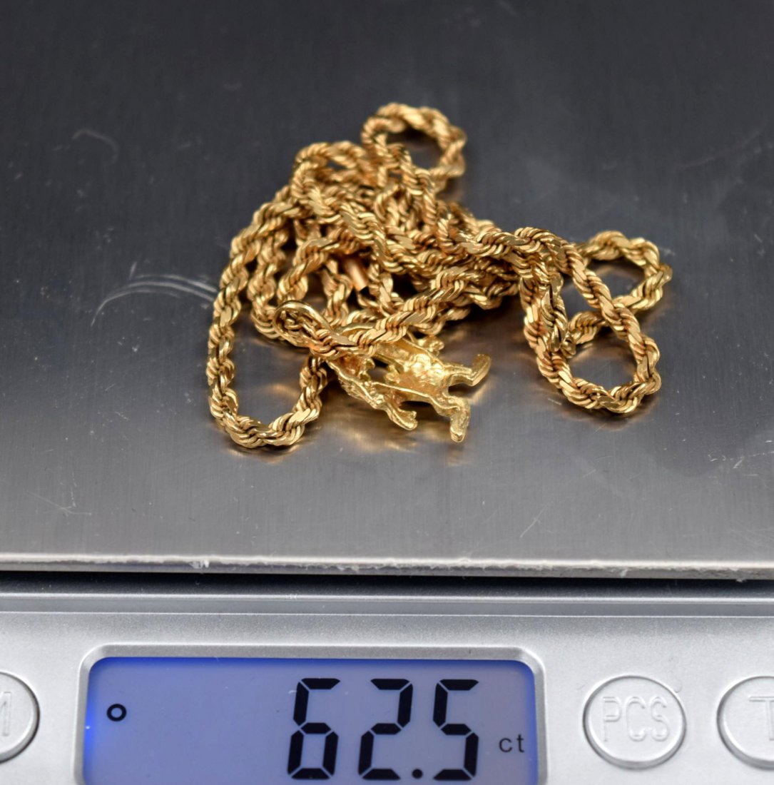 10K Gold Chain, Pendant (1 of 6)