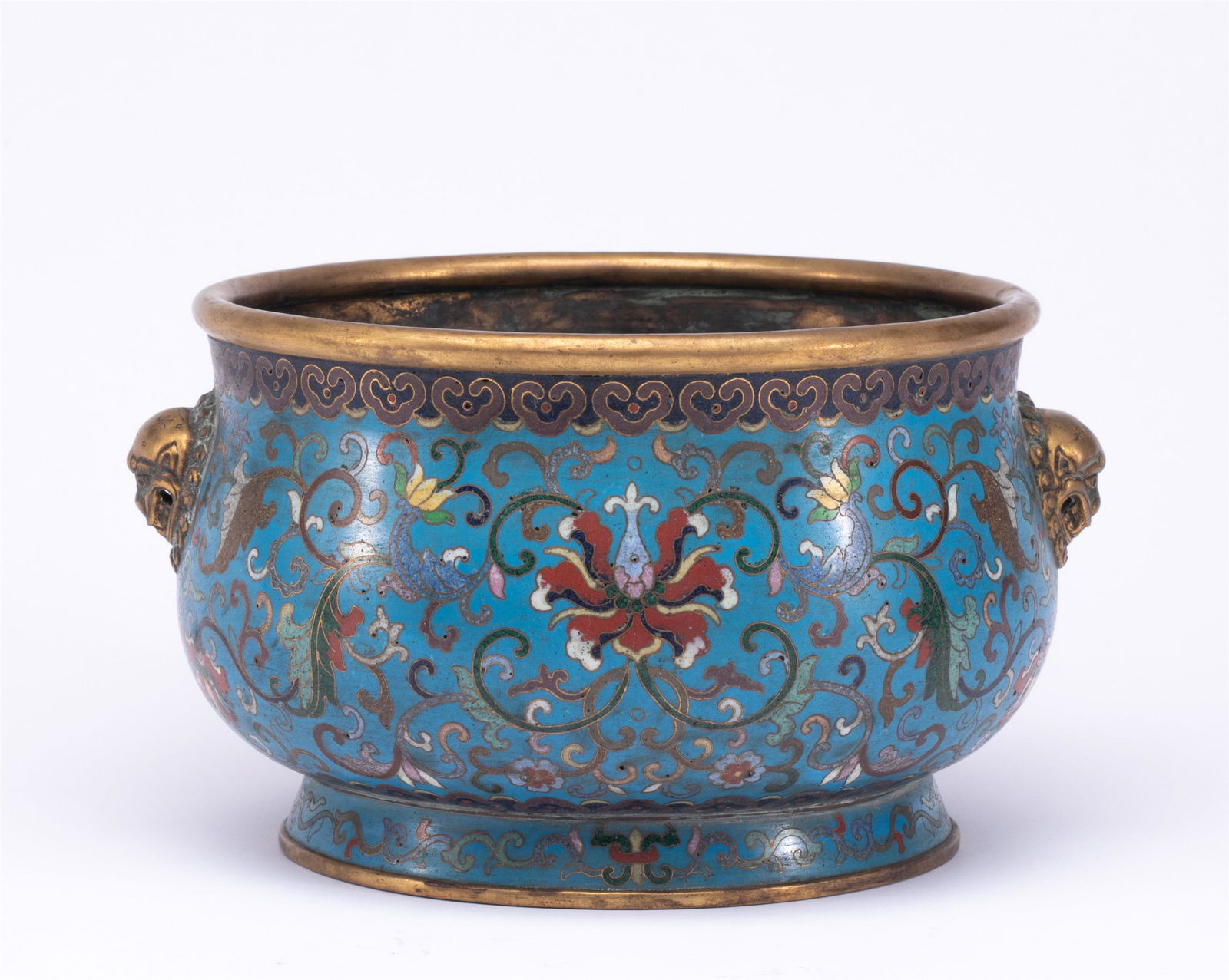 A CLOISONNE ENAMEL CENSER WITH BEAST HANDLES (1 of 10)