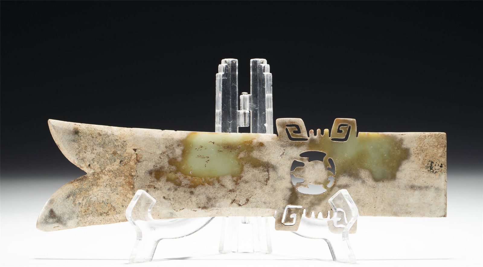 A CHINESE CARVED JADE AXE (1 of 7)