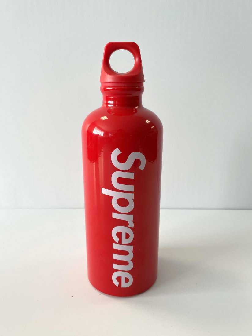 Supreme Sigg Traveller 0.6L Water Bottle Red (1 of 1)