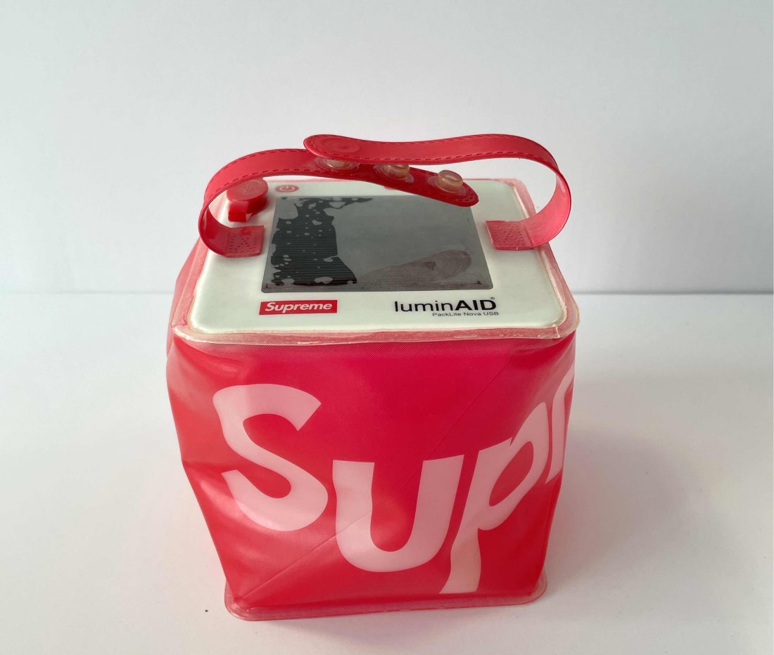 Supreme SS18 LuminAID Packlite Nova Box Logo Light Lant (1 of 1)