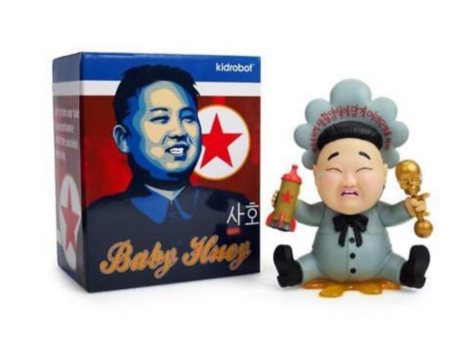 FRANK KOZIK Baby Huey (Blue Edition): KOZIK FRANKMadrid (Spain) 1962Baby Huey (Blue Edition)2015Scultura Vinile/vinyl sculpture22,00x17,50x10,00 Scultura in edizione limitata, prodotto Kidrobot. Edizione limitata sold out del 2015. Compre