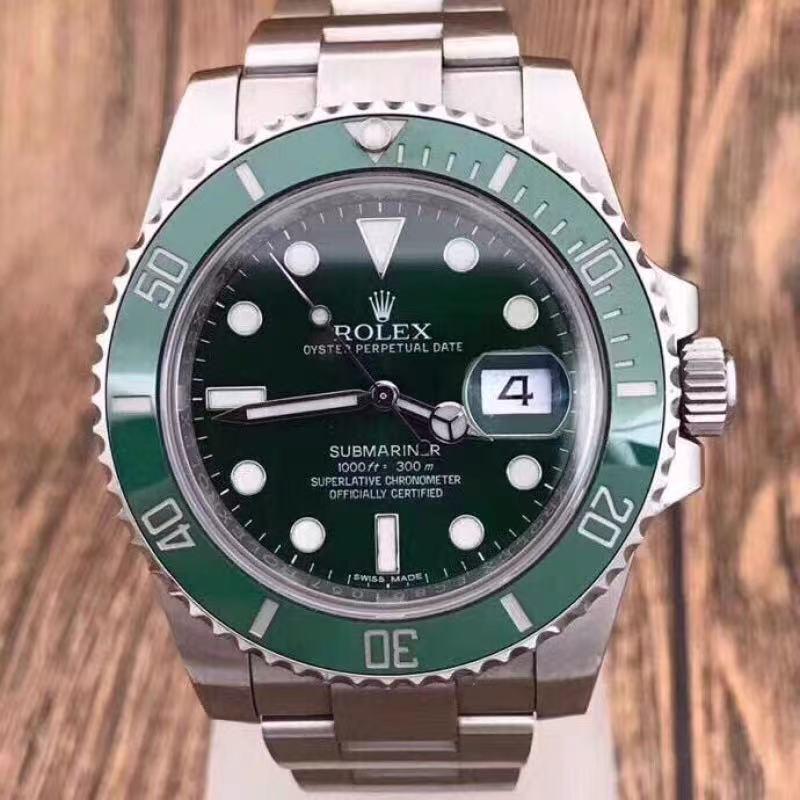 Rolex Oyster Perpetual Date Submariner Watch (1 of 5)