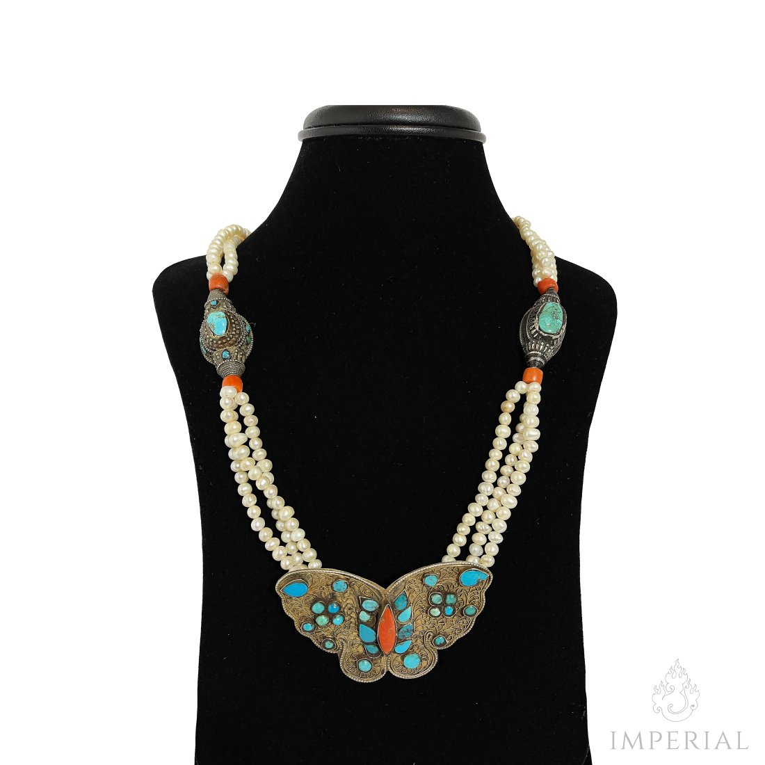 AN ANTIQUE NECKLACE, TIBET (1 of 1)