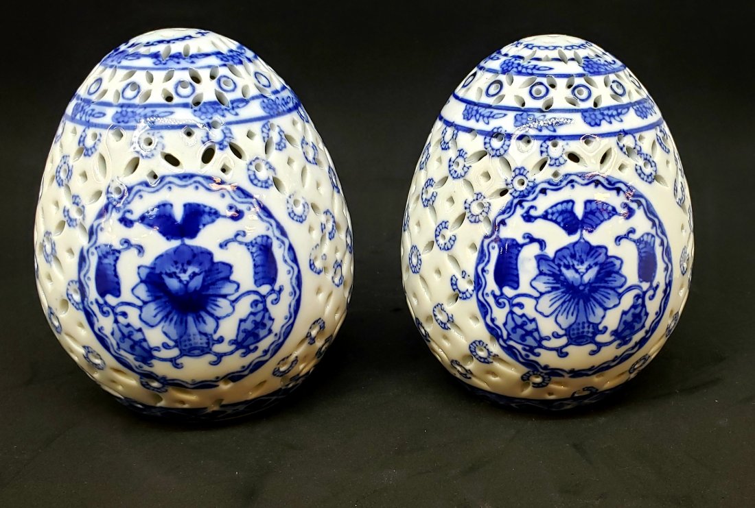 Vintage Porcelain Blue & White Filigree Eggs (1 of 3)