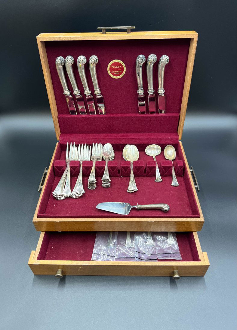 38 Pc. Tuttle "Onslow" Sterling Silver Flatware Mid-Century (1 of 10)
