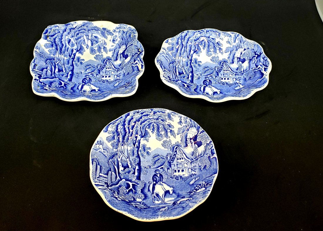 White & Blue Porcelain Plates by W. R. Midwinter LTD (1 of 7)