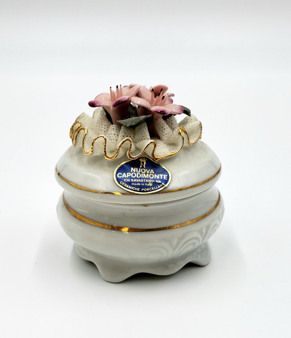 Capodimonte Porcelain Floral Trinket Box (1 of 6)