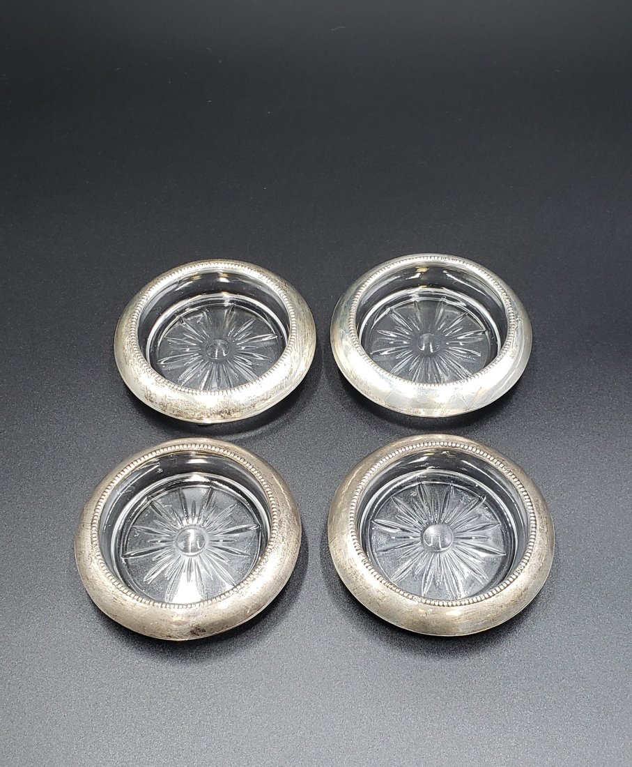 Vintage Whiting Silver Plate Glass Starburst Coasters 4 (1 of 4)